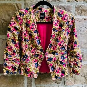XOXO Floral Jacket / Size Small